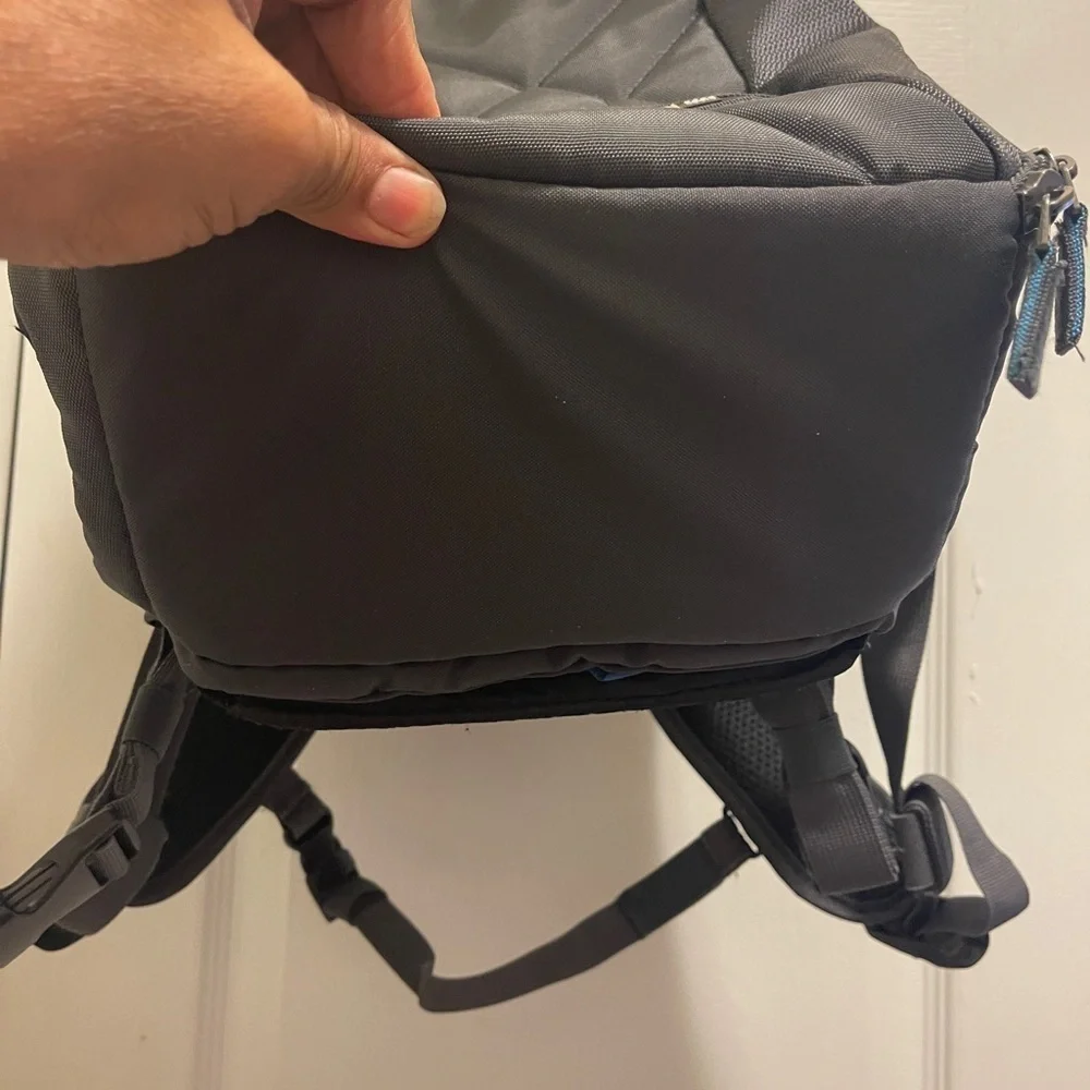 Case Logic Backpack for DSLR Camera and iPad, Gray, Open Box